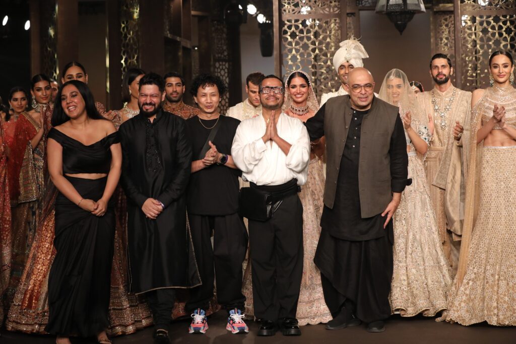Arun Tahiliani attending the FDCI Hyundai India Couture Week in collaboration with Reliance Brands Arun Tahiliani attending the FDCI Hyundai India
