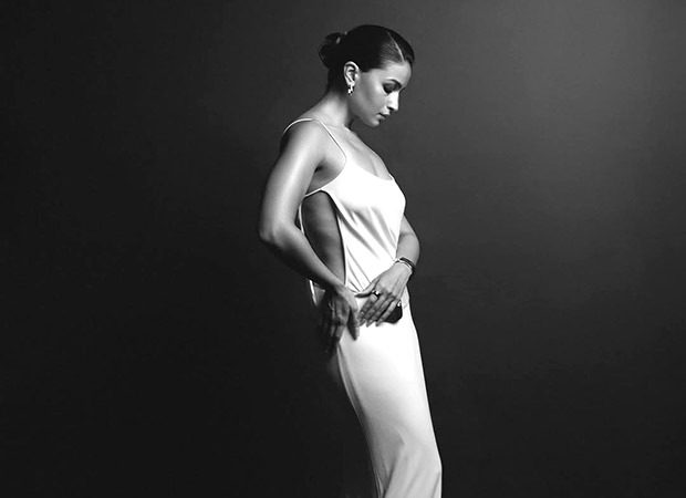 Alia Bhatt’s chic chignon hairstyle becomes the talk of The Ba***ds of Bollywood premiere : Bollywood News