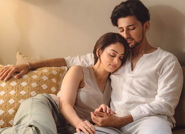 Darshan Raval and Sandeepa Dhar spark soulful magic in new track ‘Nafrat’; watch : Bollywood News