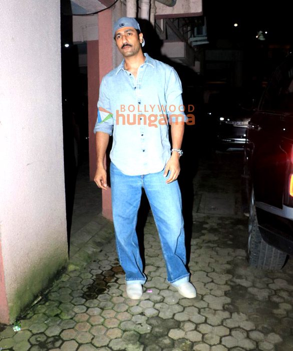 Photos: Vicky Kaushal and Alia Bhatt snapped at Sanjay Leela Bhansali’s office in Juhu | Parties & Events